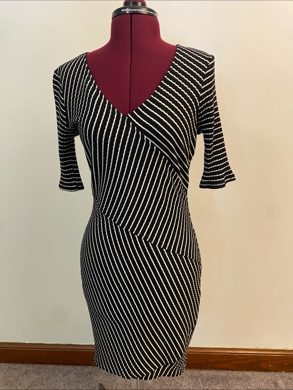 Candie's Black & White Striped Wrap-Effect Stretchy Body-con Midi Dress